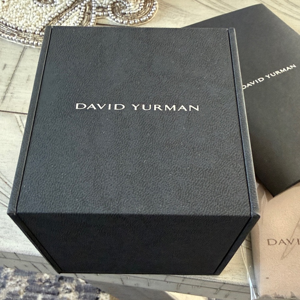 David Yurman 4mm buckle cable bangle - Picture 3 of 10